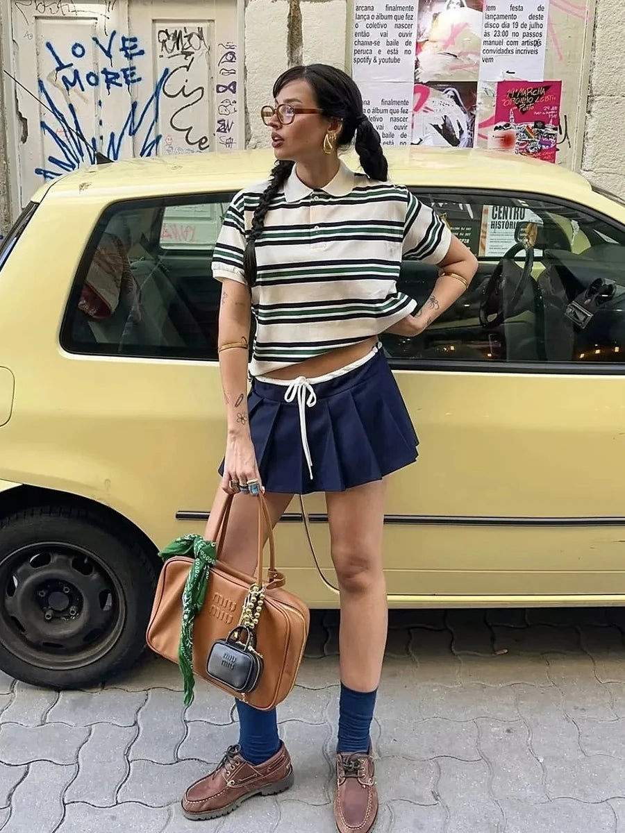 Striped Contrast Button Turndown Collar Tee