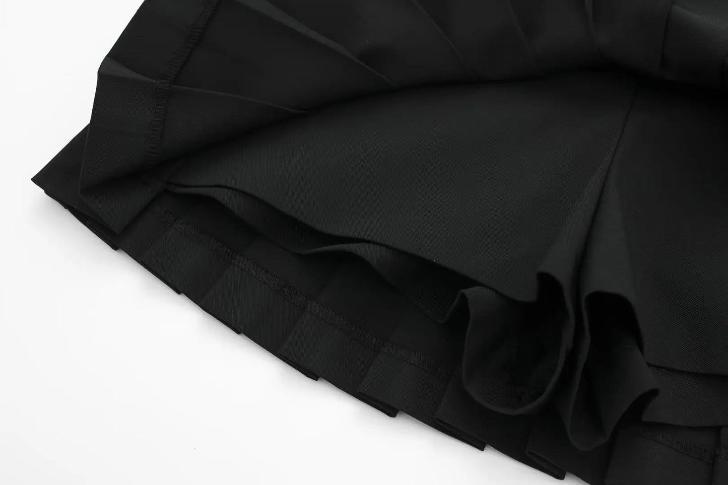Box Pleated Mini Skirt With Belt