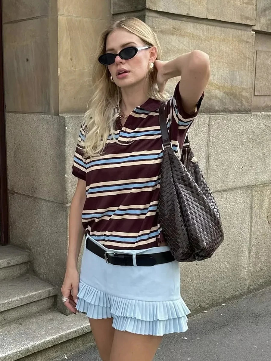Striped Contrast Button Turndown Collar Tee